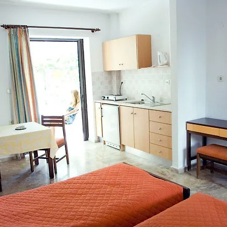 Apartmanhotel Esperides 2*