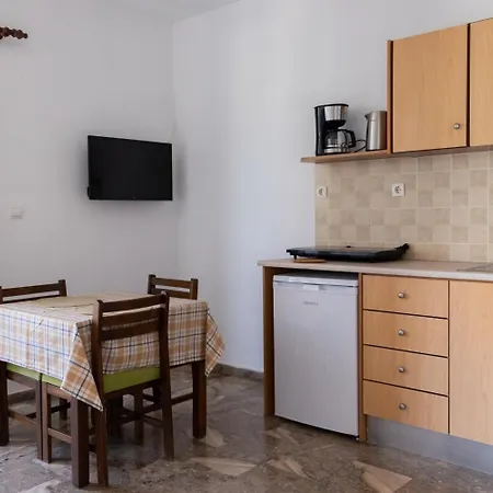 Lejlighedshotel Esperides 2*
