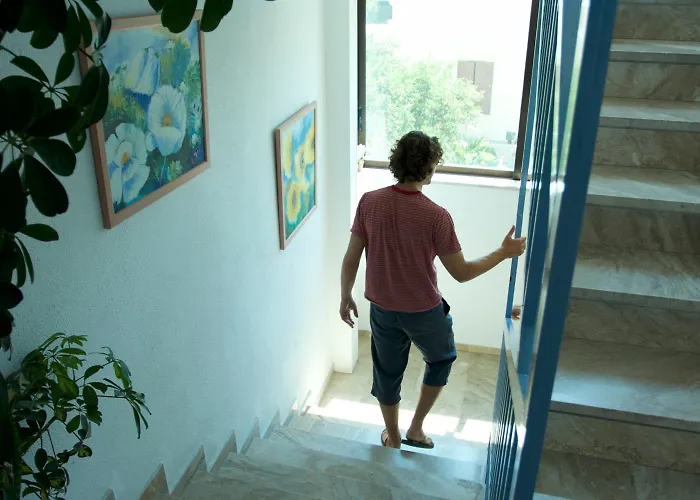 Esperides Aparthotel 2*