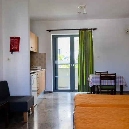 Aparthotel Esperides 2*